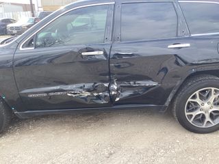 2019 Jeep Grand Cherokee Limited 4x2 - Primary Damage Straight On Image